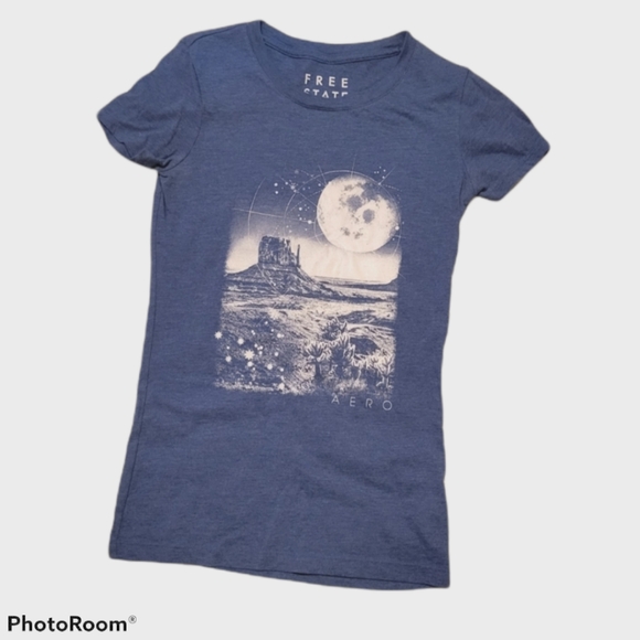 Aeropostale Tops - AREO TEE